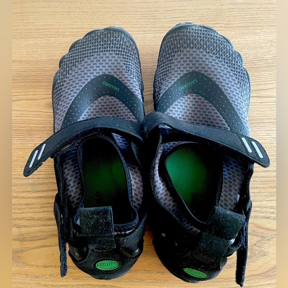 Saguaro barefoot shoes running hiking women’s 9 minimalist FREE SHIPPING